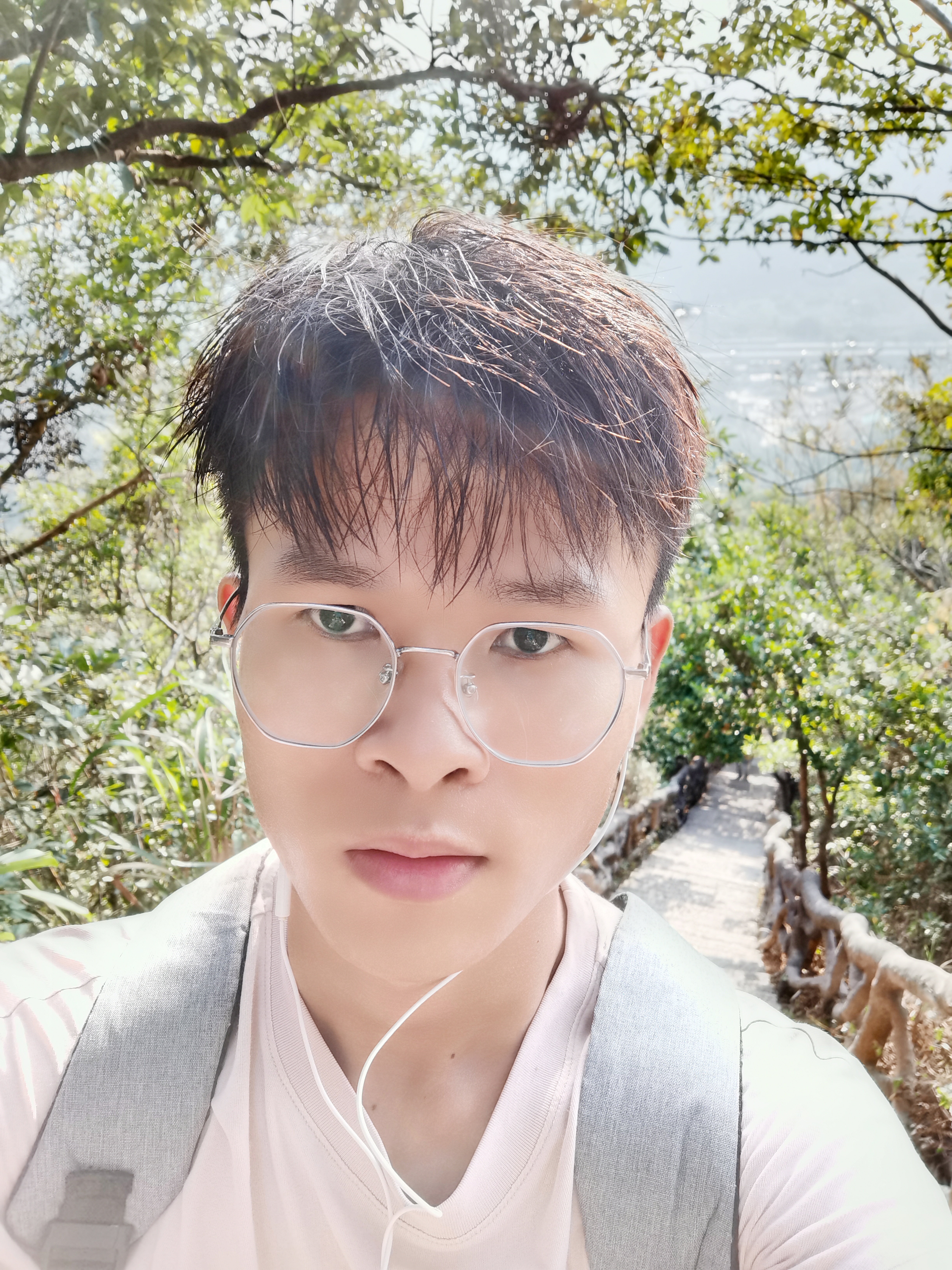 找搭子
