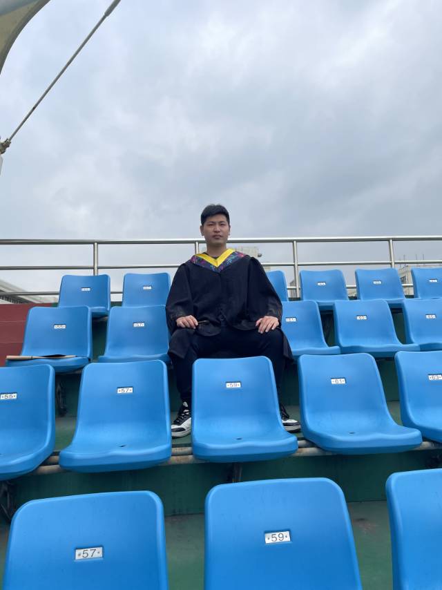 找搭子
