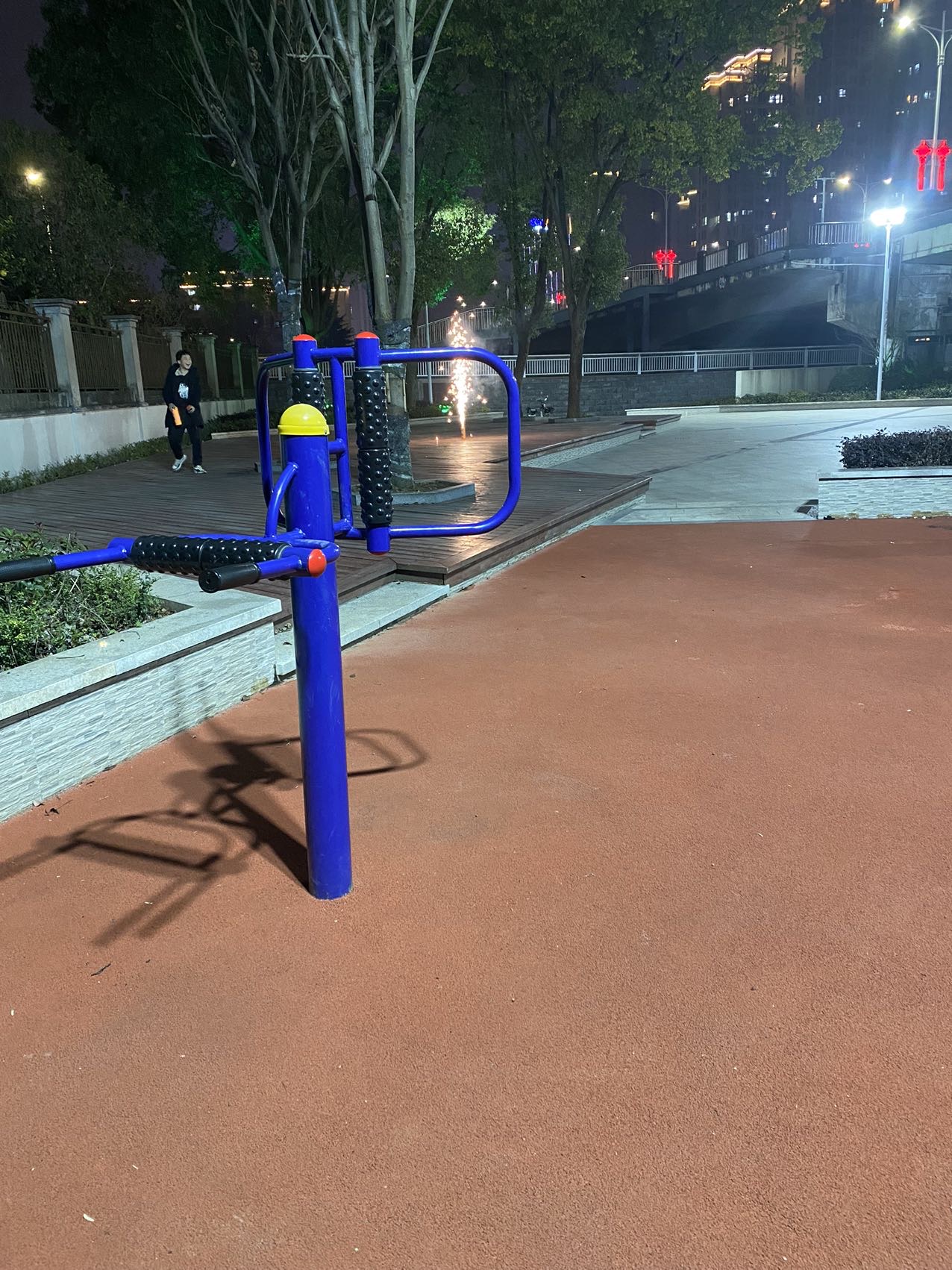 找搭子