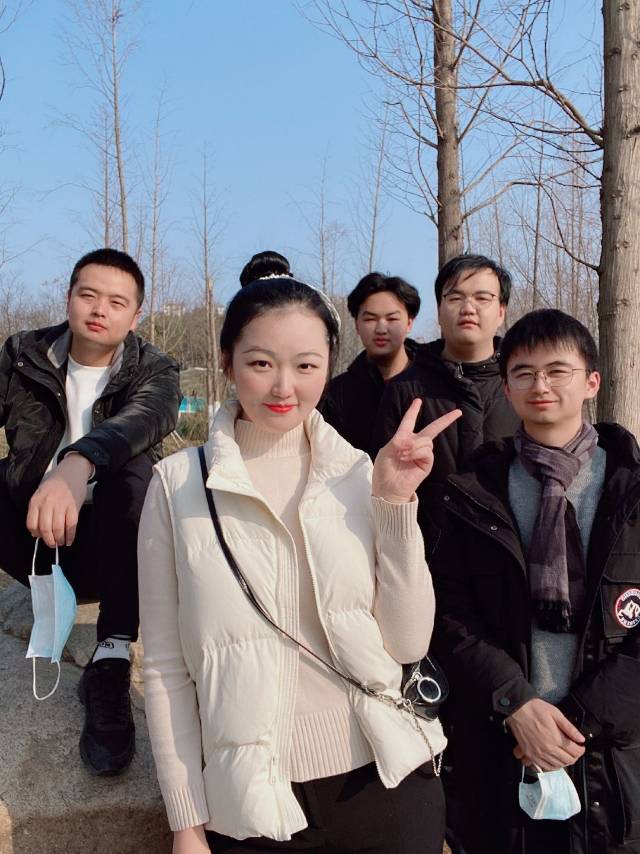 找搭子