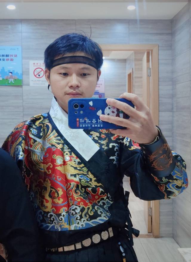 找搭子