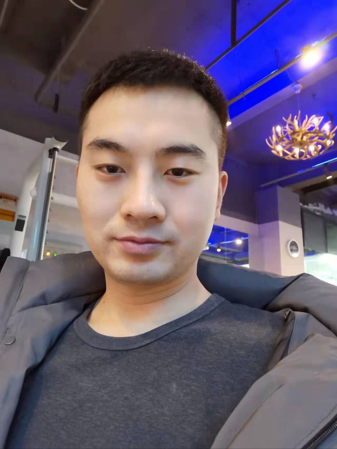 找搭子