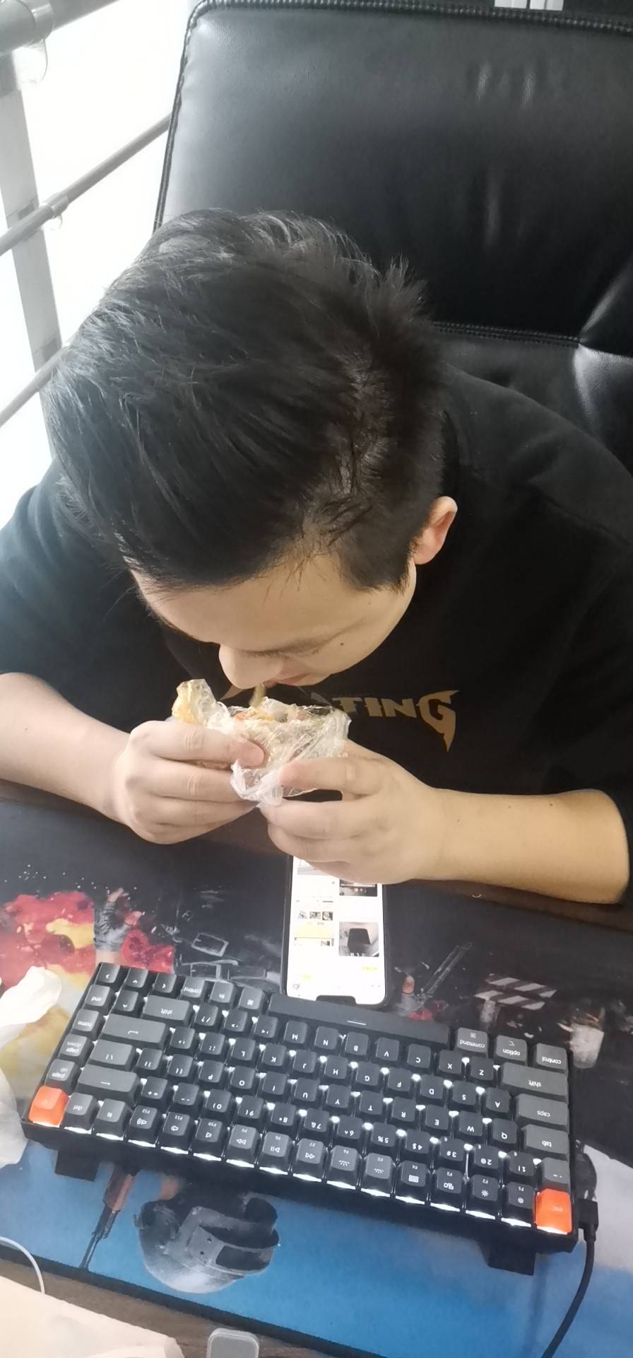 找搭子