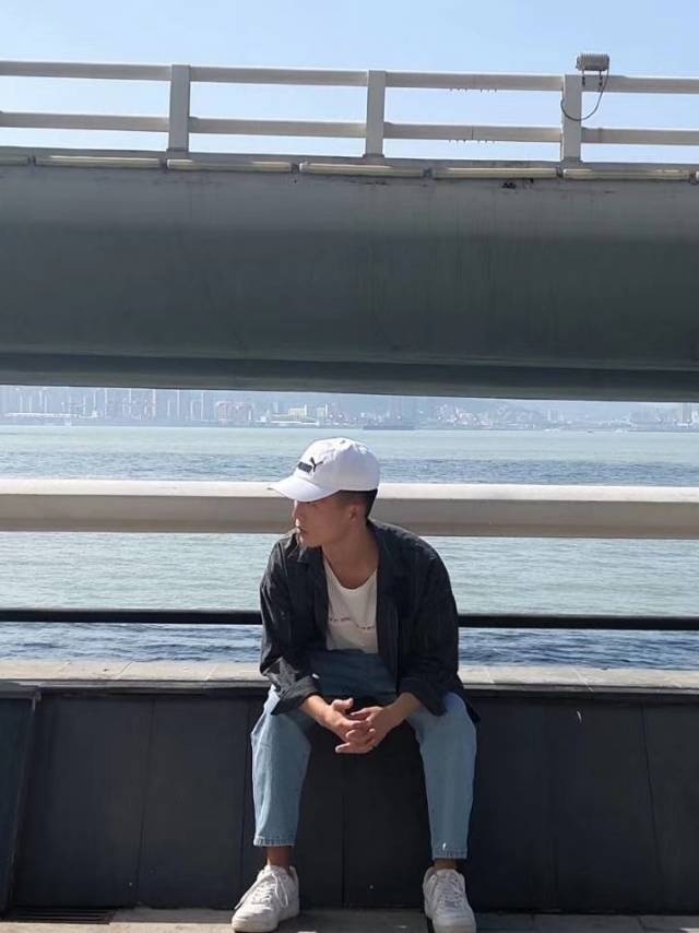 找搭子
