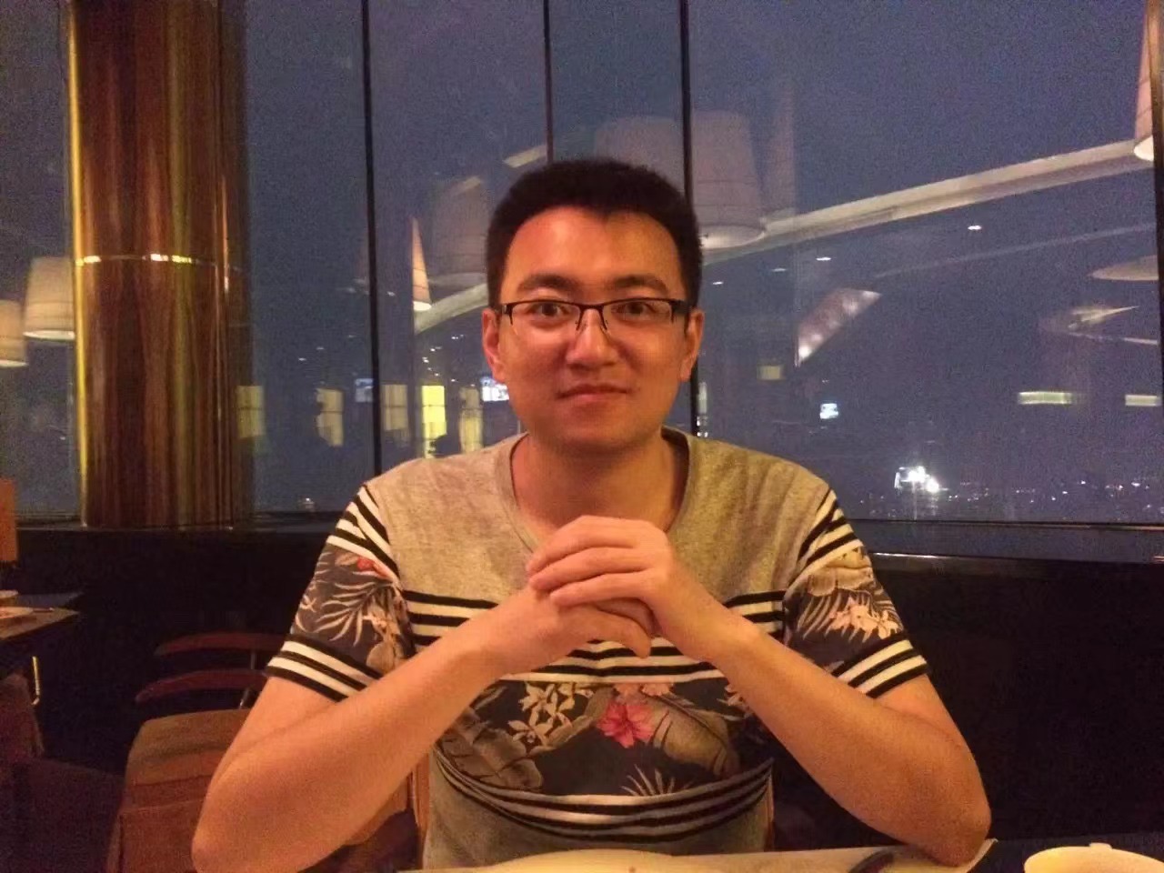 找搭子