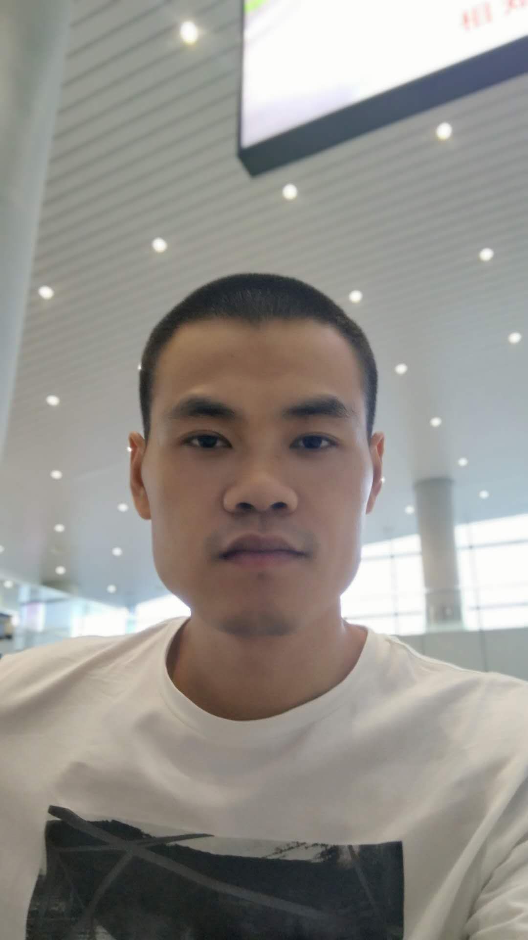 找搭子