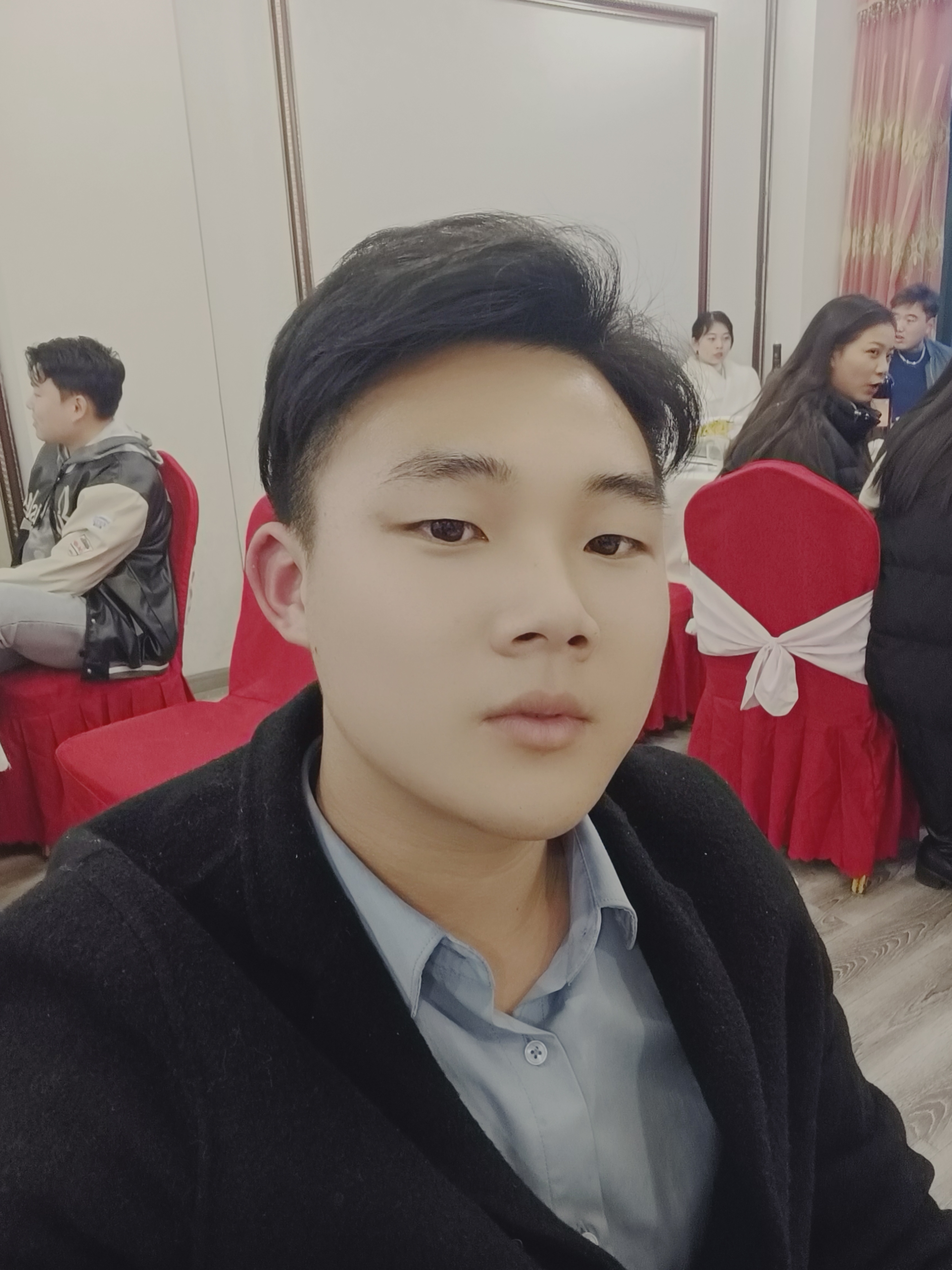 找搭子