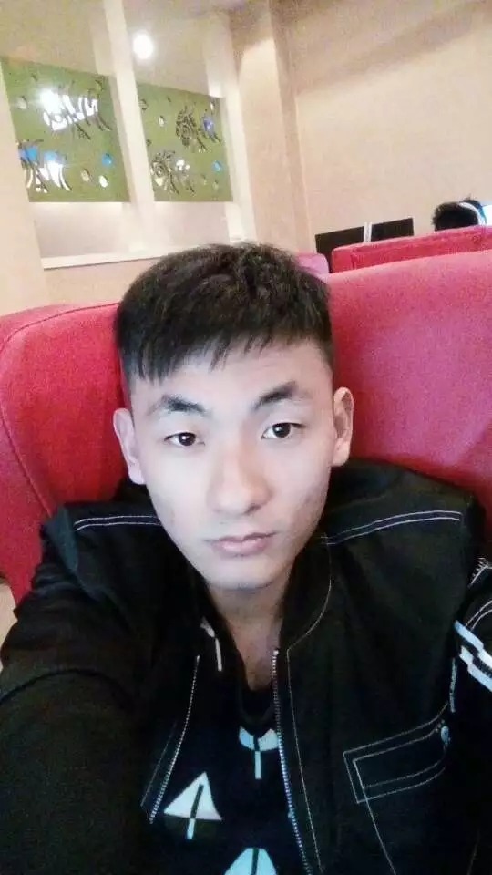 找搭子