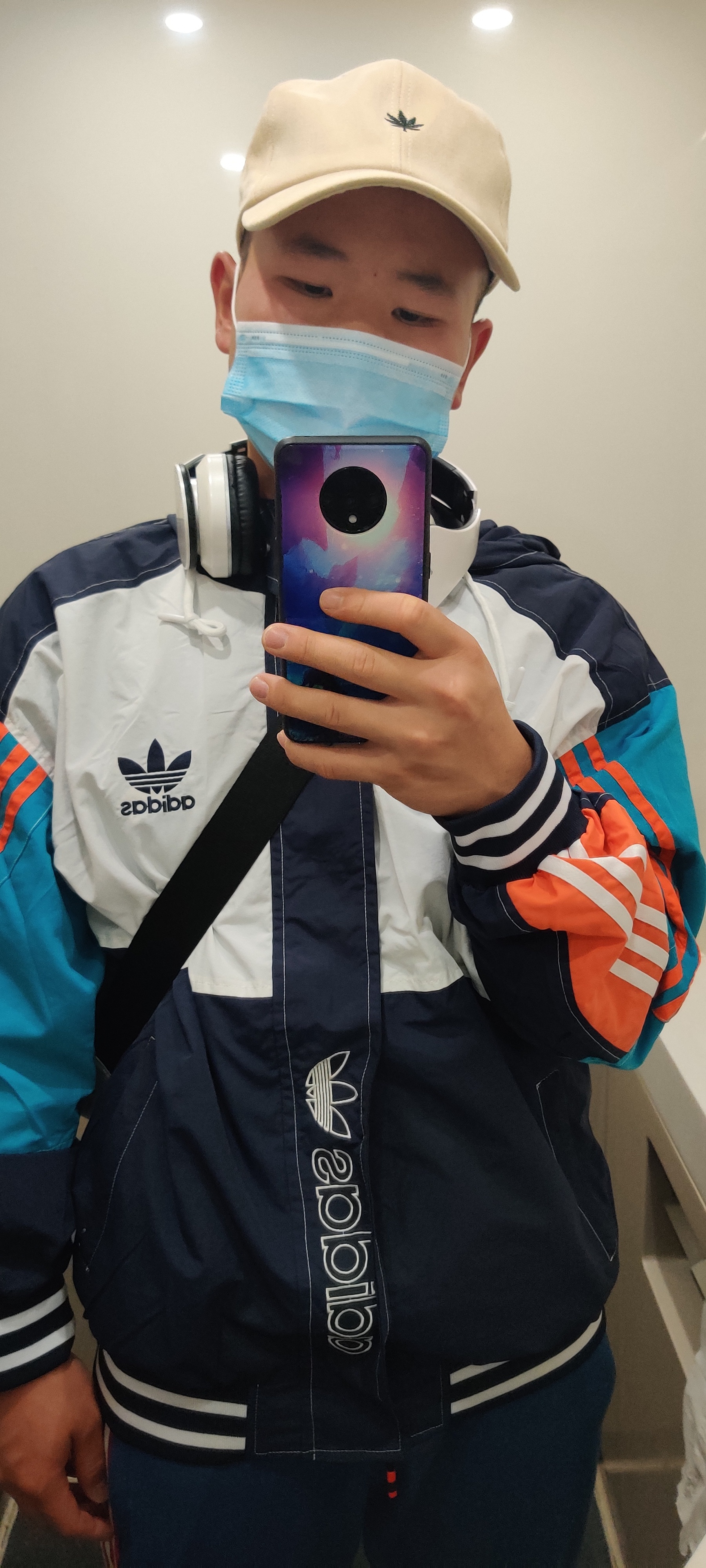 找搭子