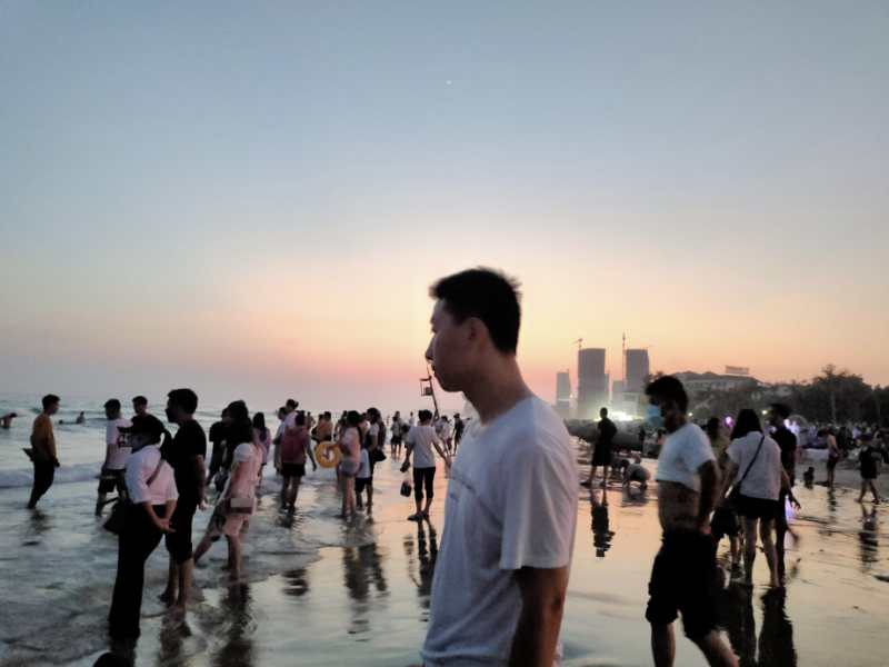 找搭子