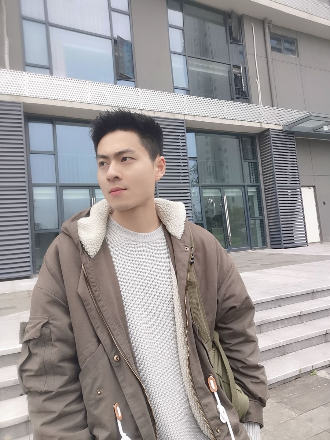 找搭子