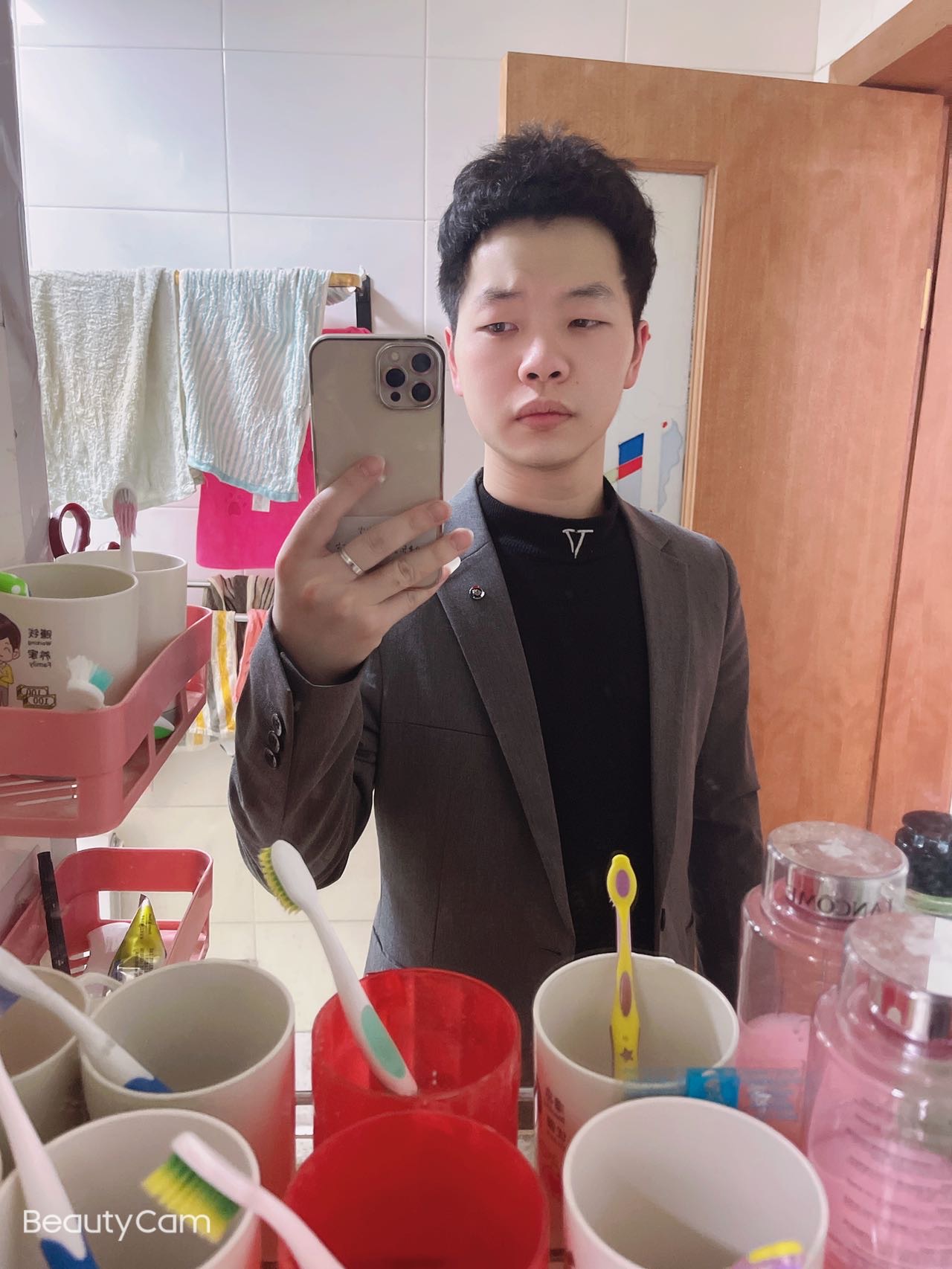 找搭子