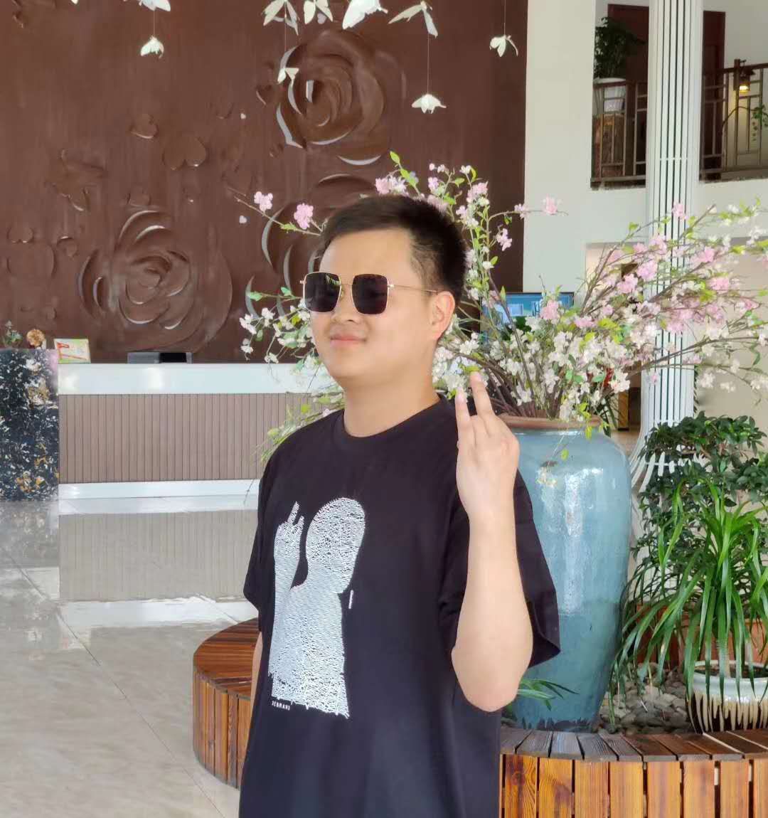 找搭子