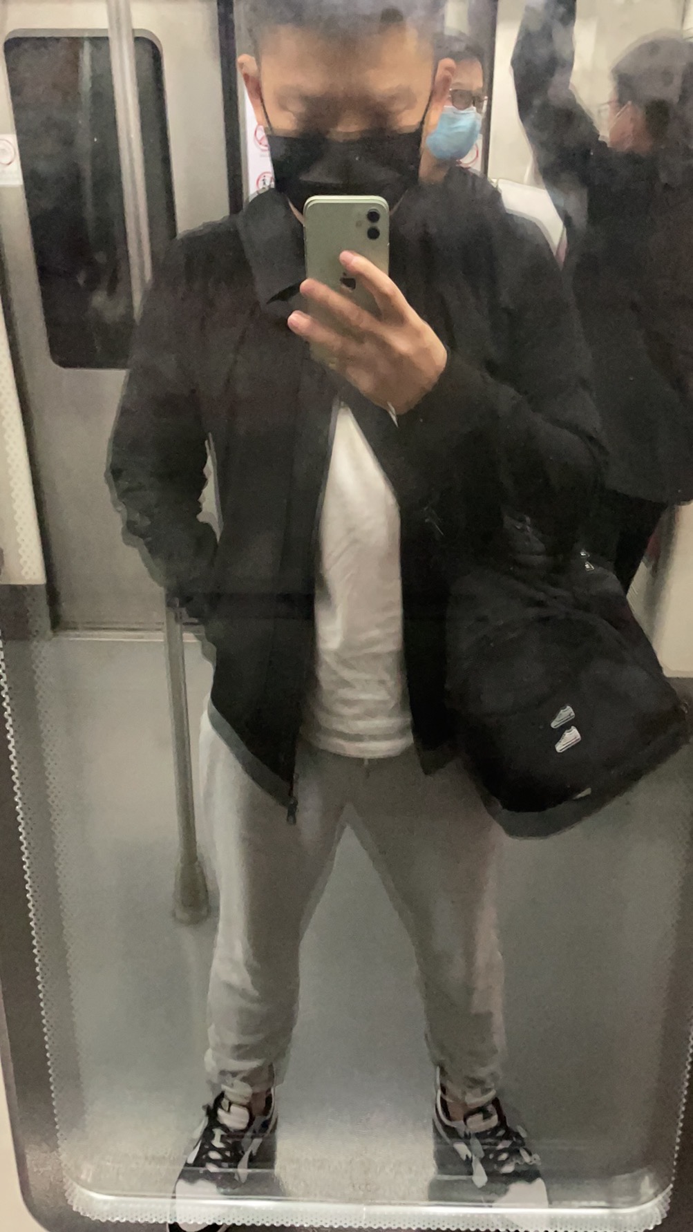 找搭子