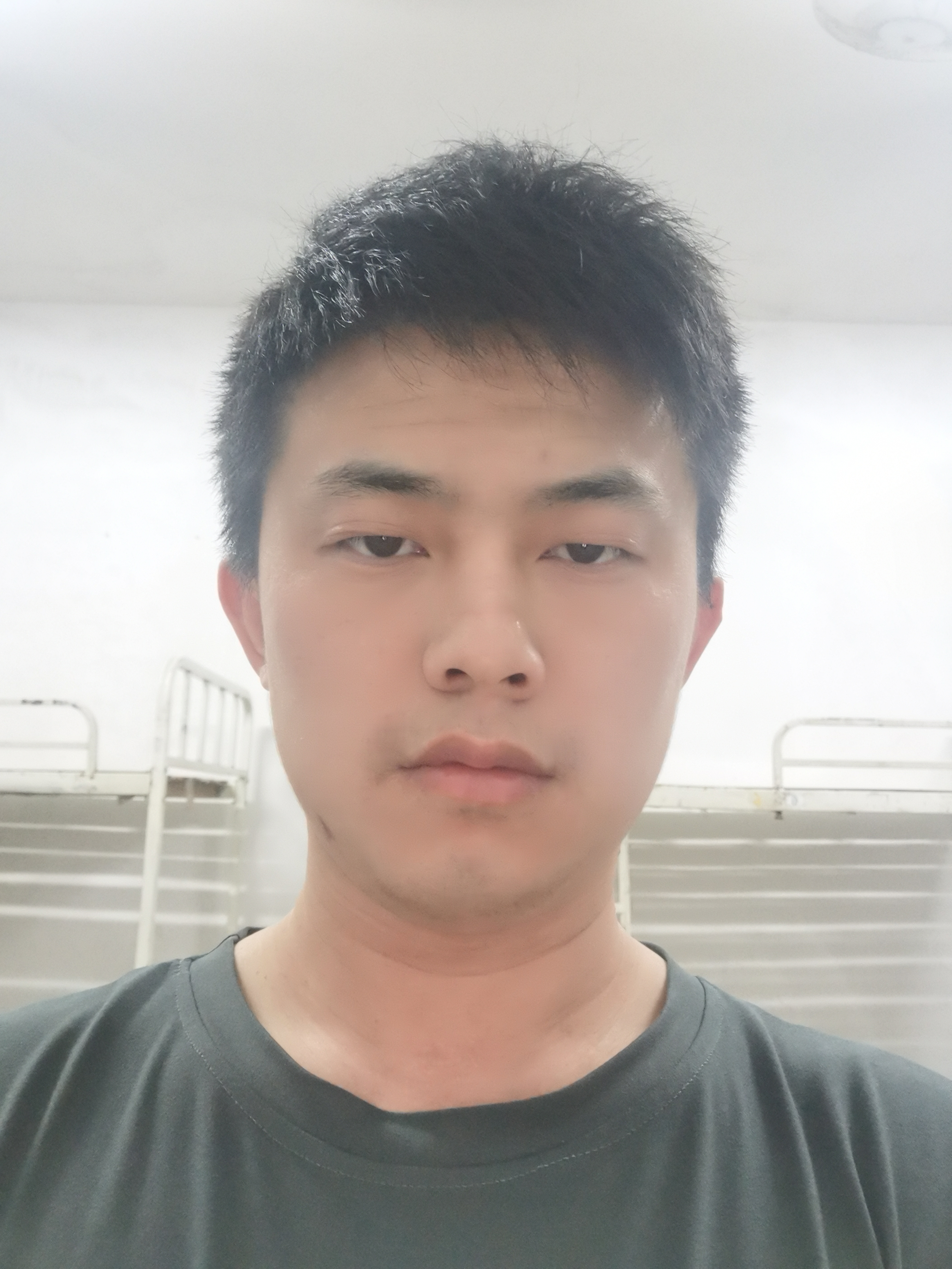 找搭子