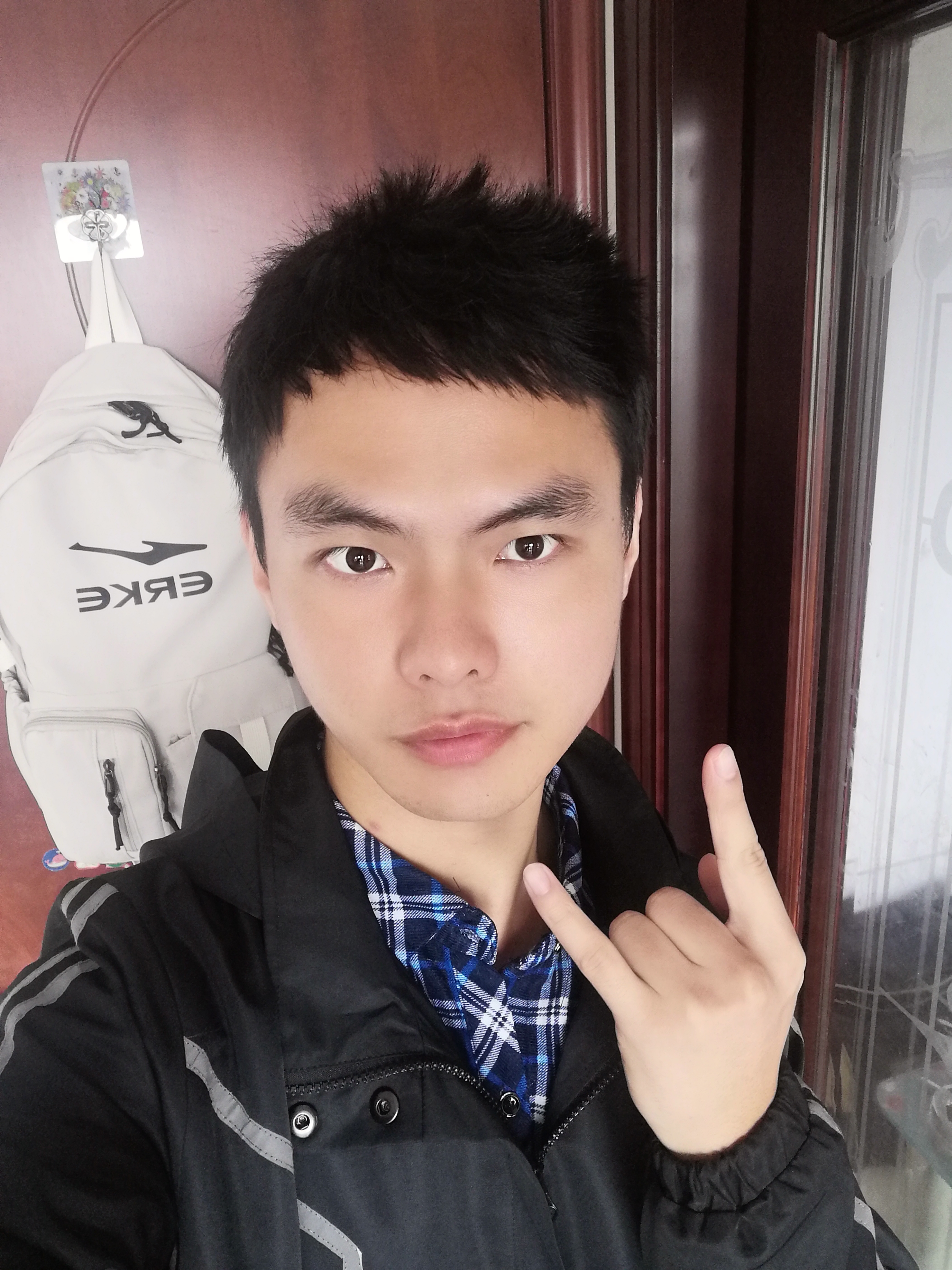 找搭子