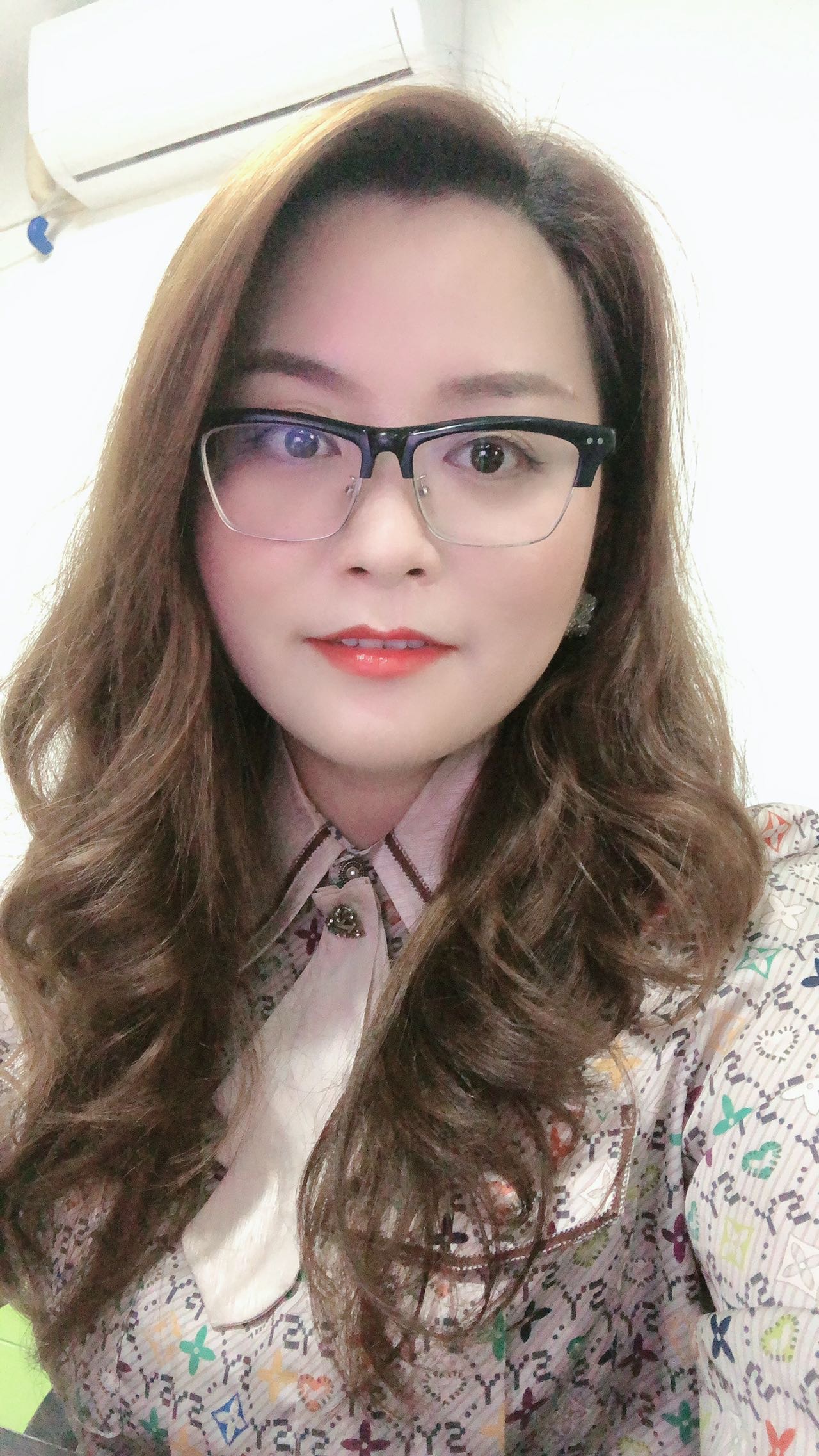 找搭子