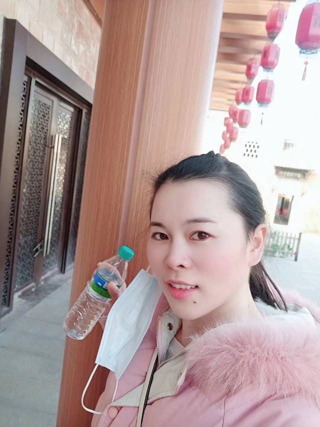 找搭子