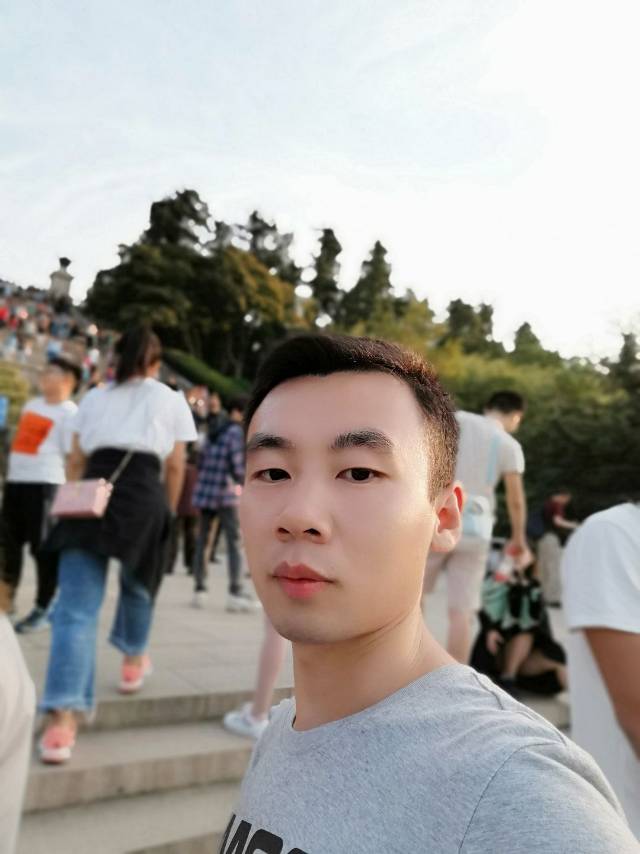 找搭子