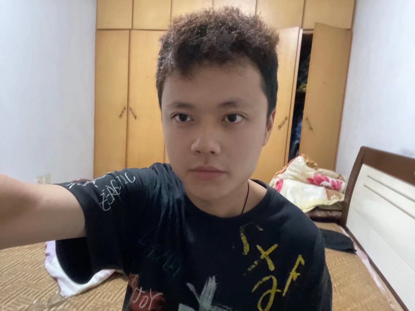 找搭子