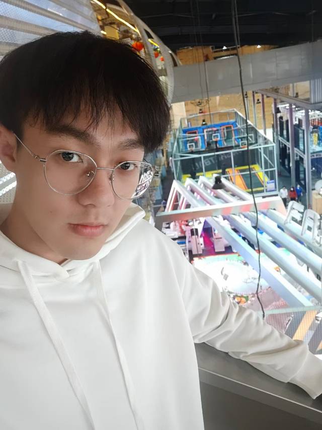 找搭子