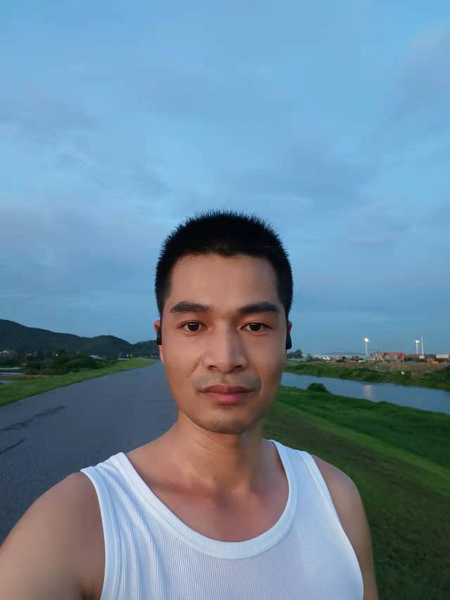 找搭子