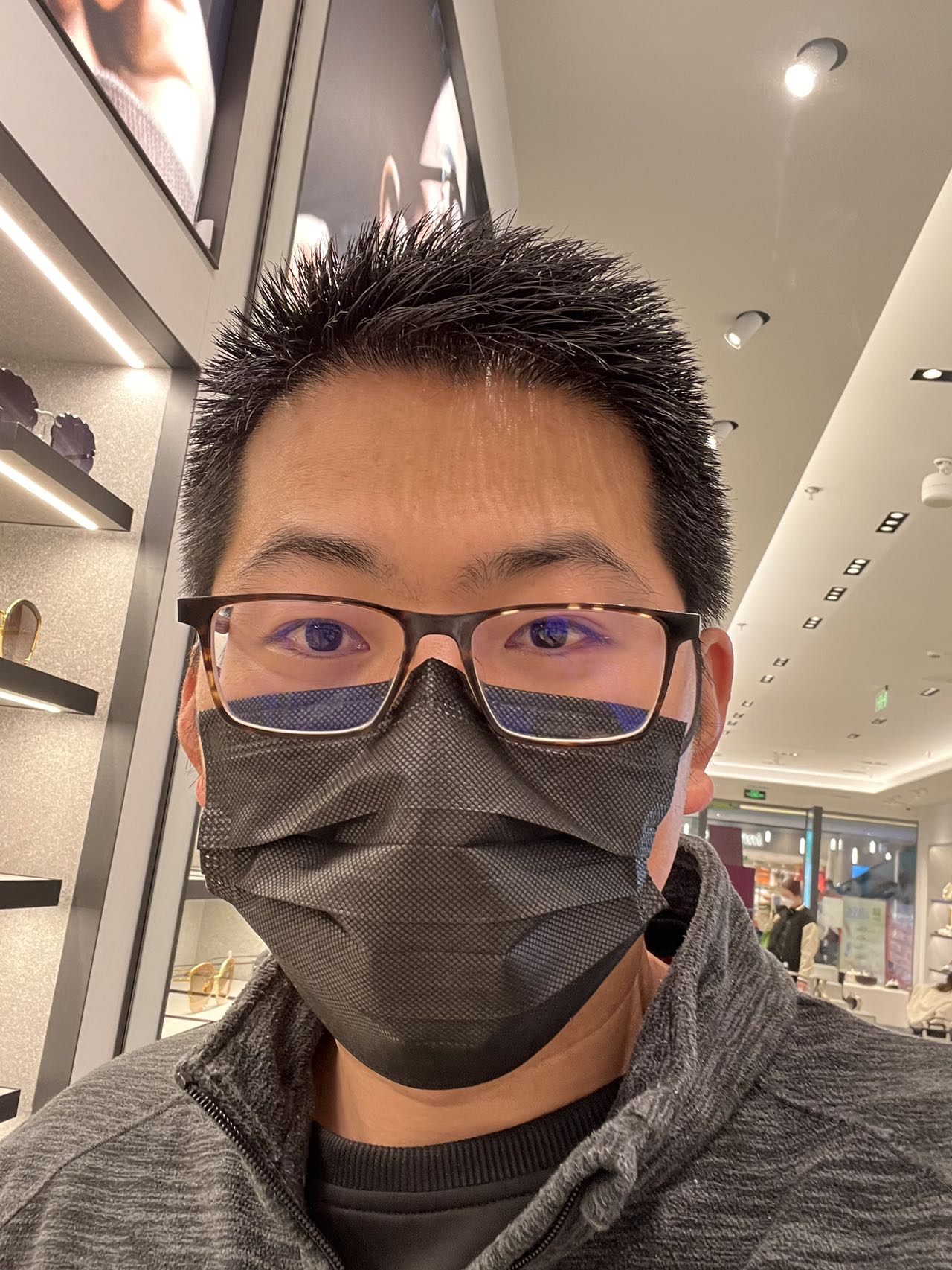 找搭子