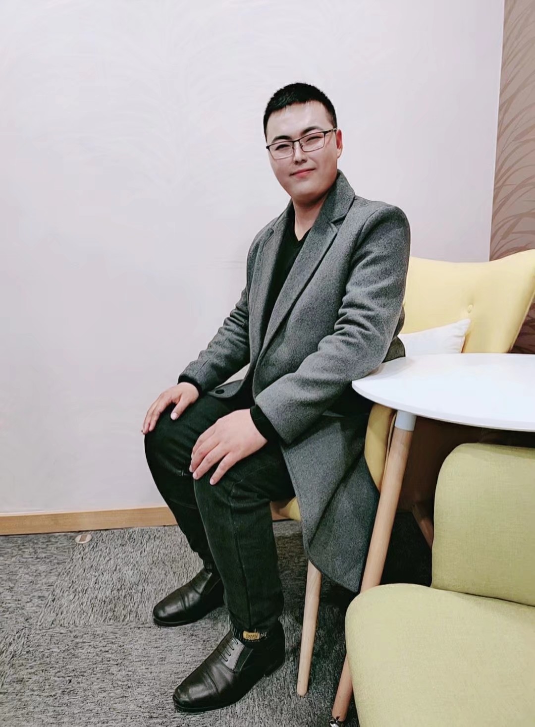 找搭子