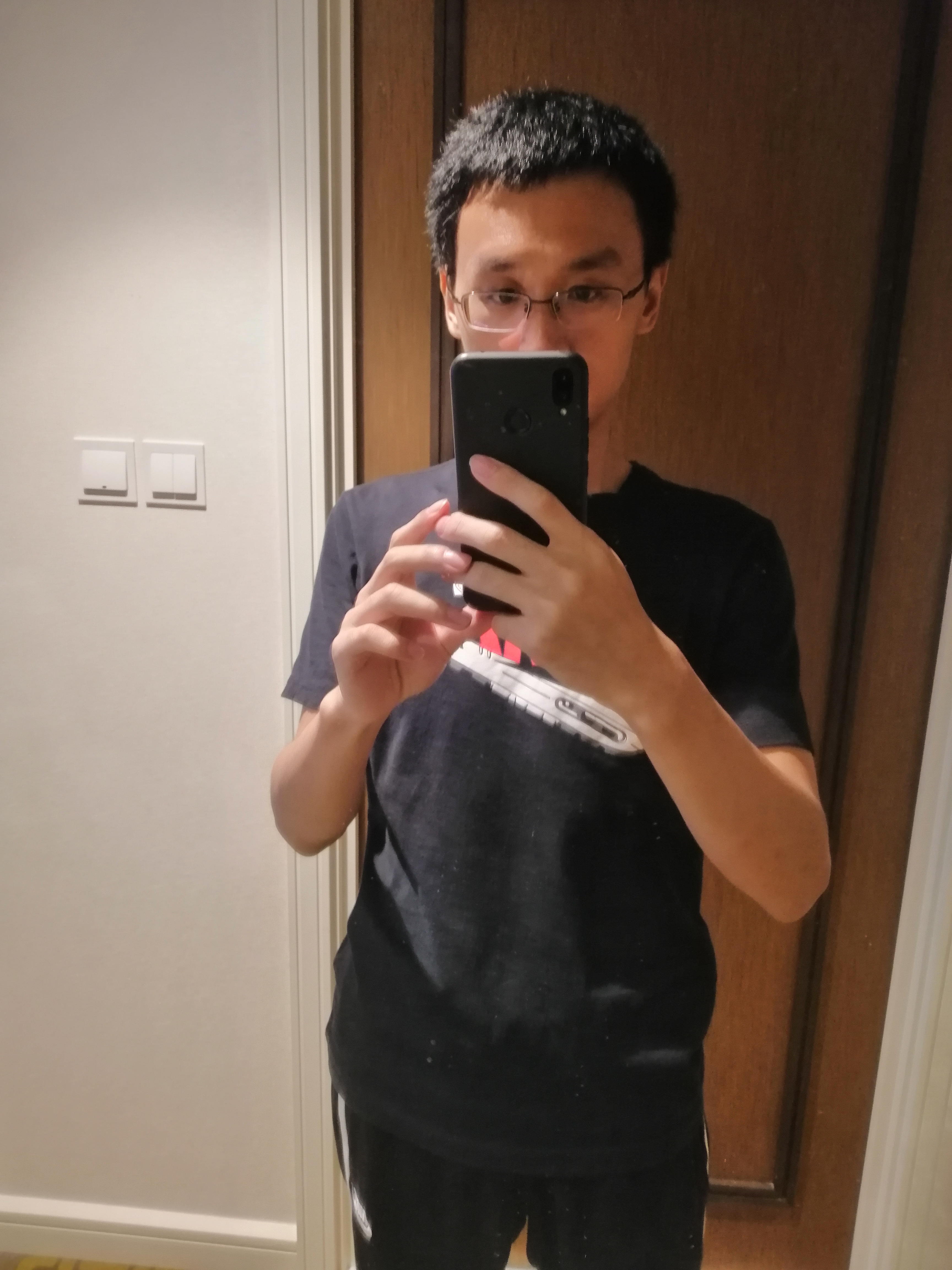 找搭子