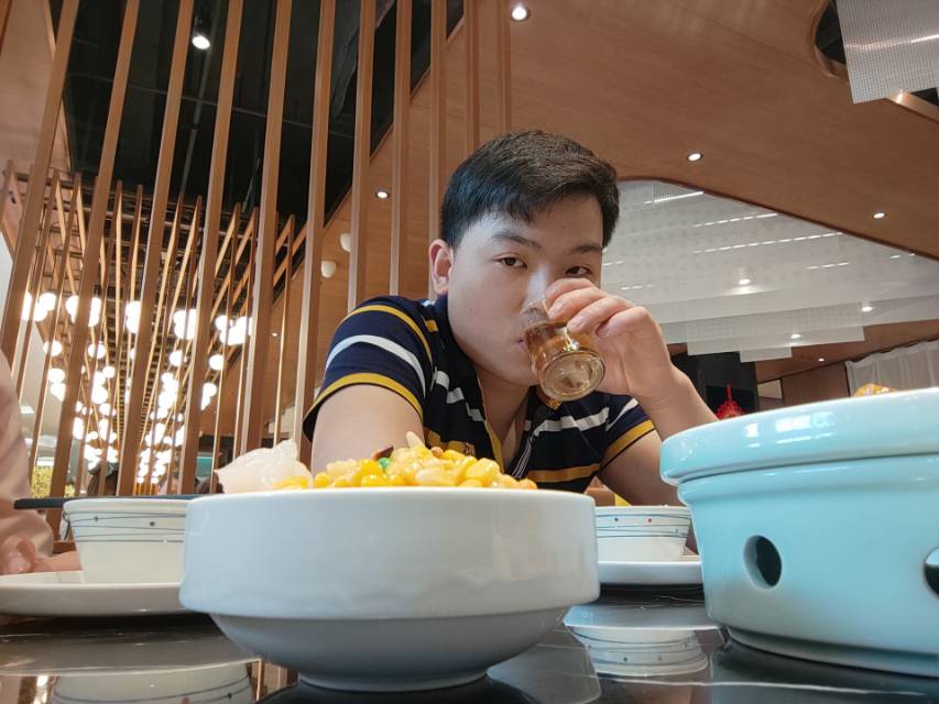 找搭子