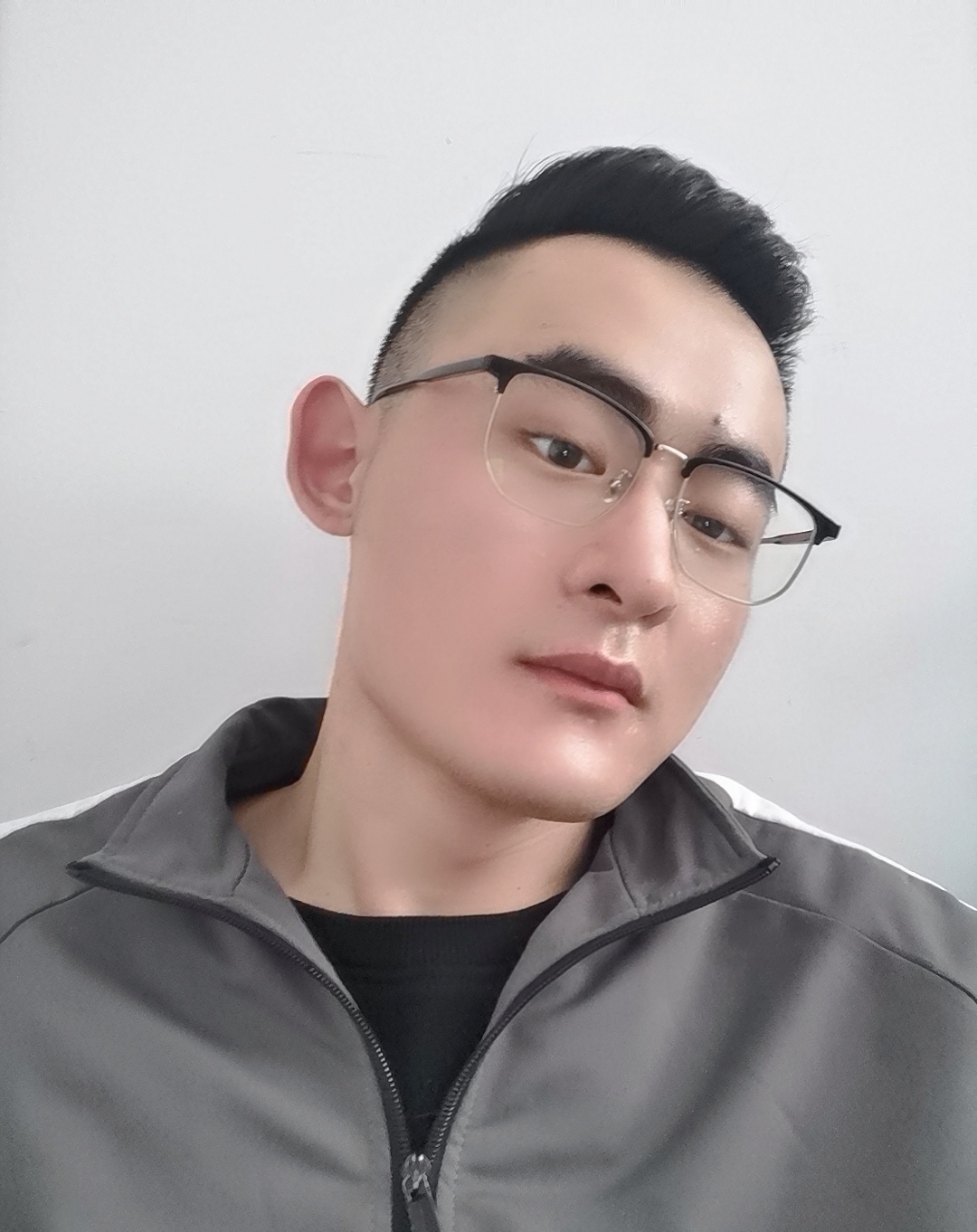 找搭子