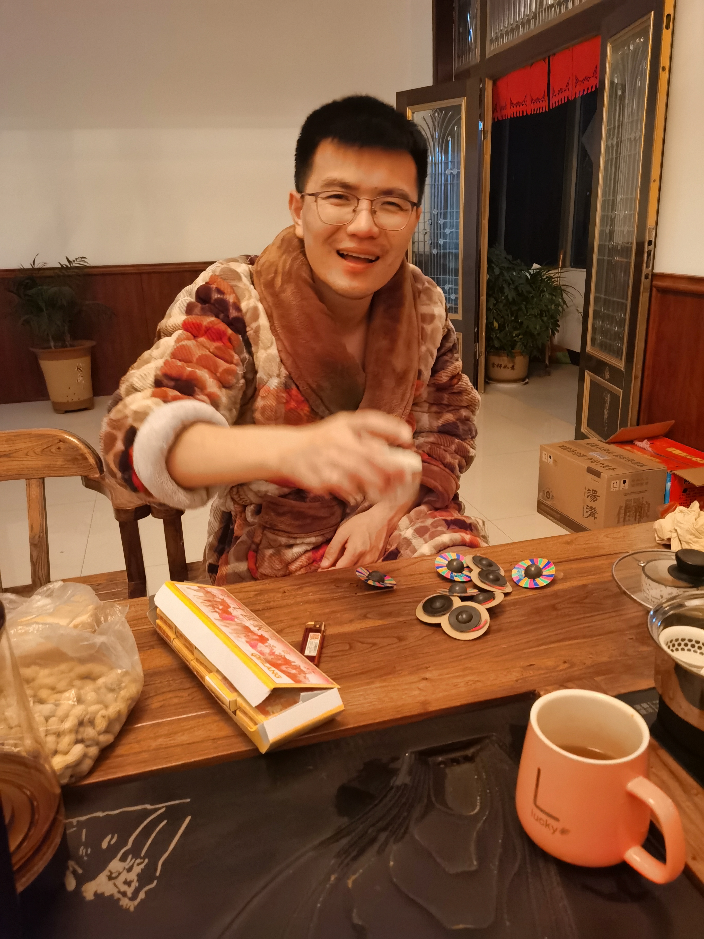 找搭子