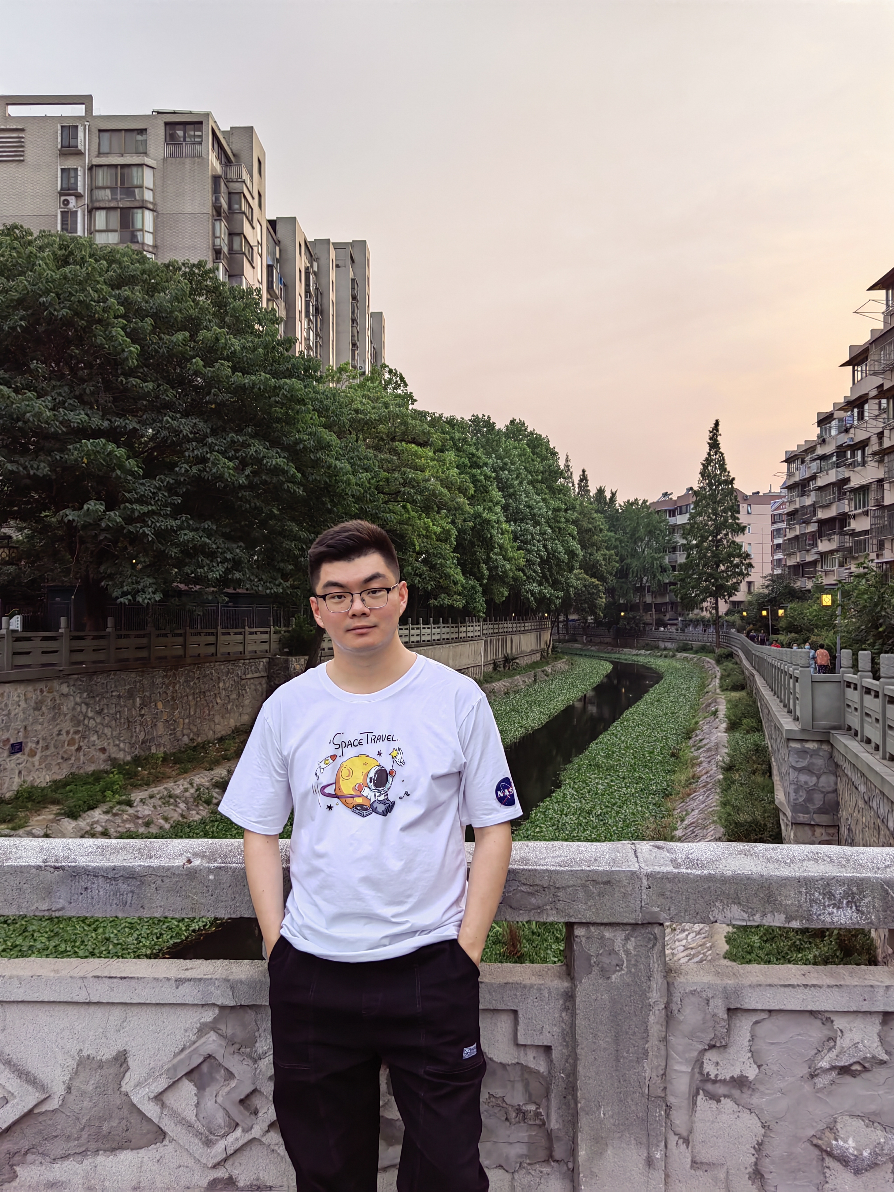 找搭子