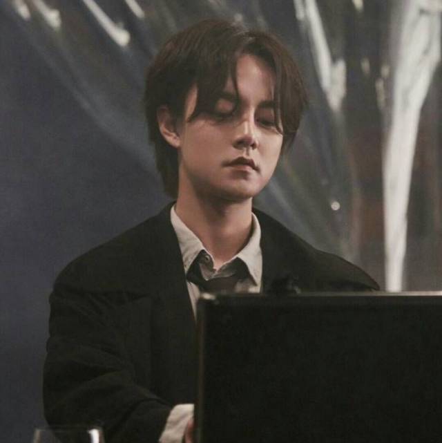 找搭子
