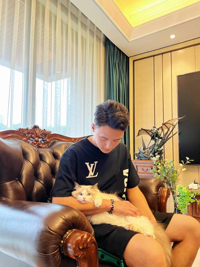 找搭子