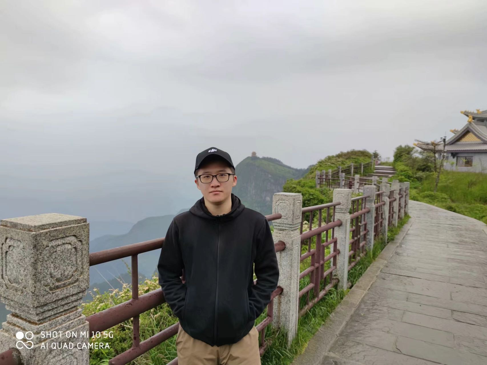找搭子