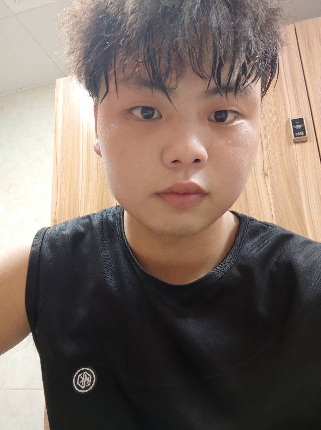 找搭子