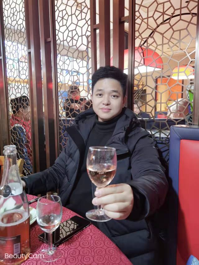 找搭子