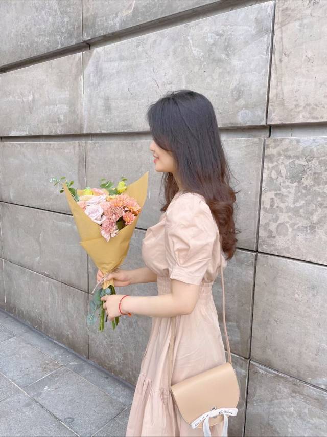 找搭子