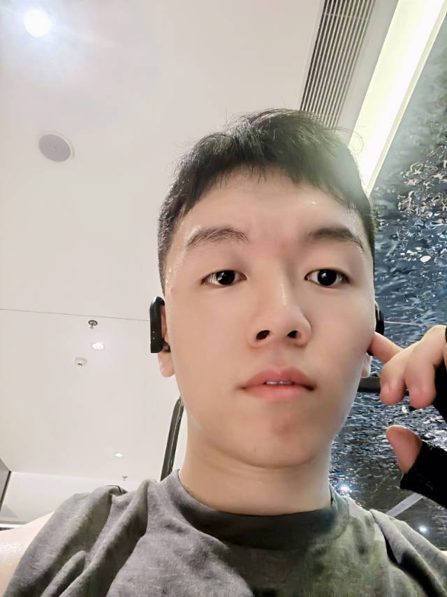 找搭子