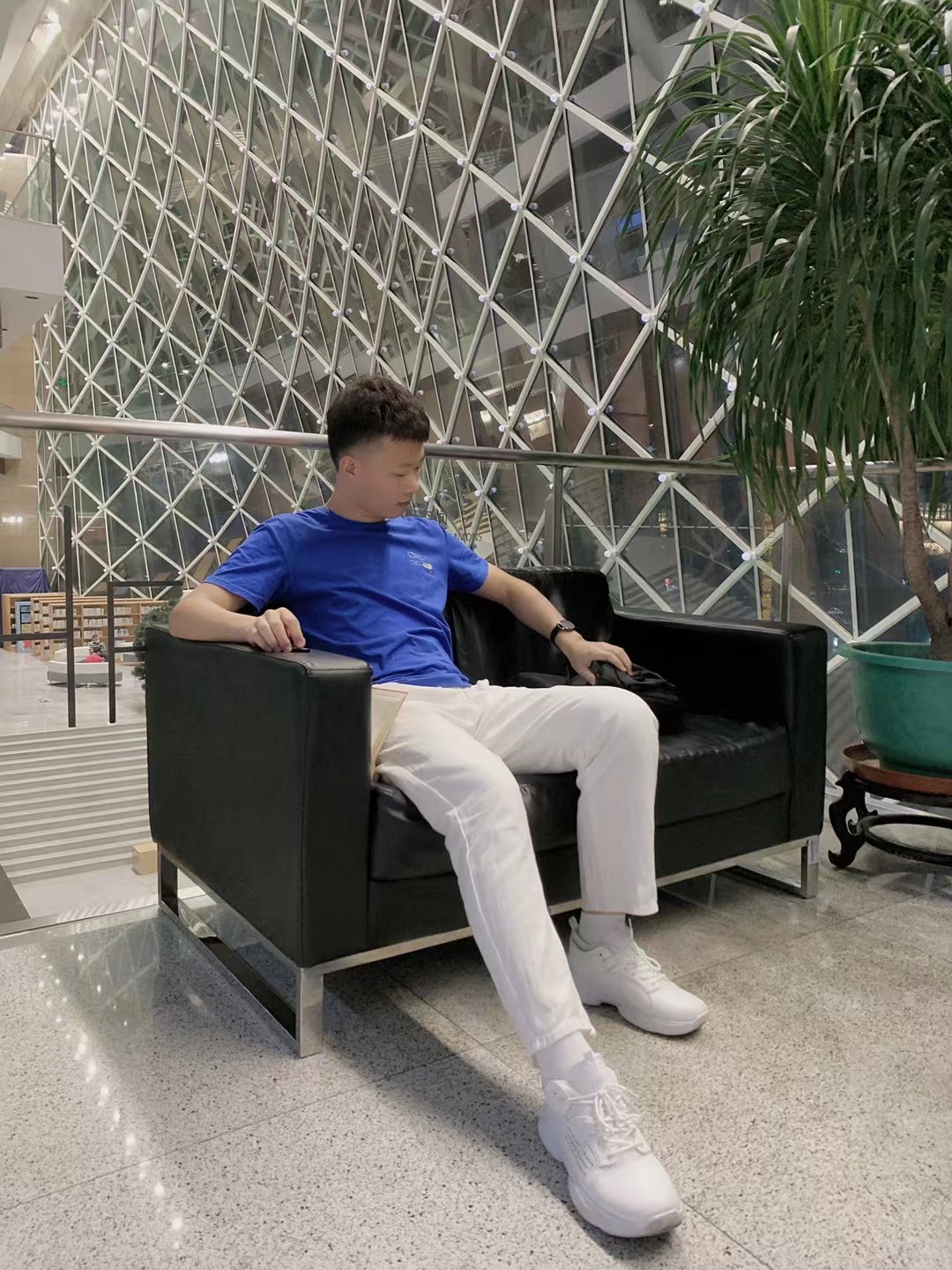 找搭子