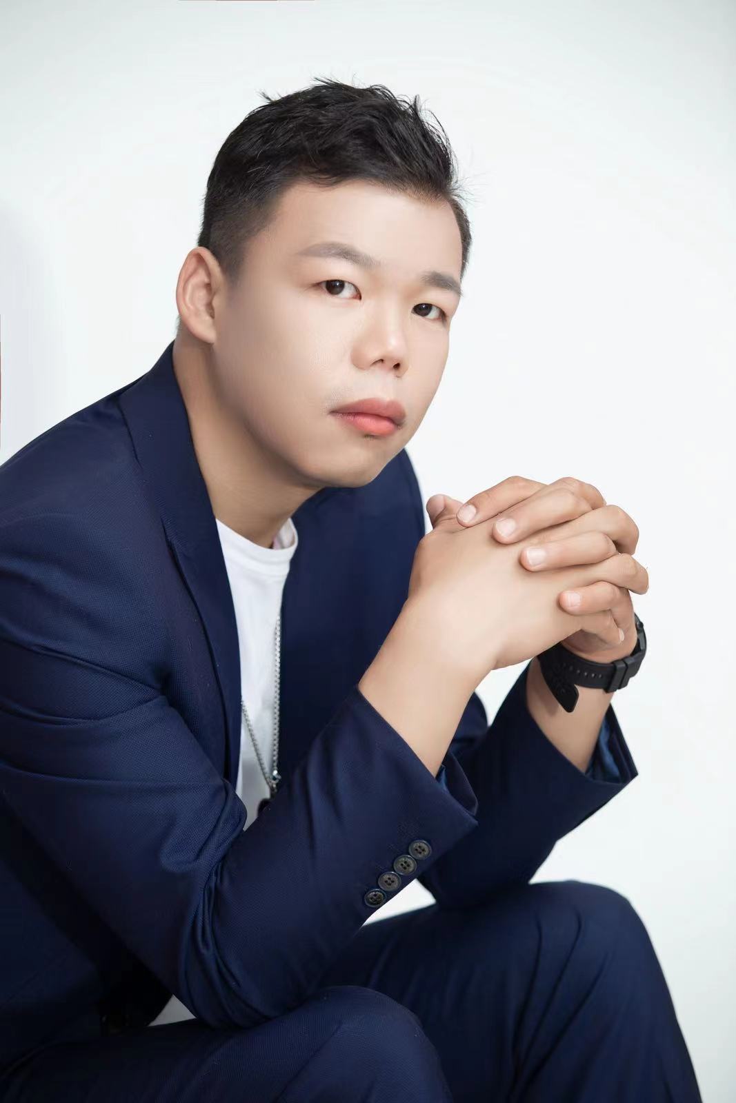 找搭子