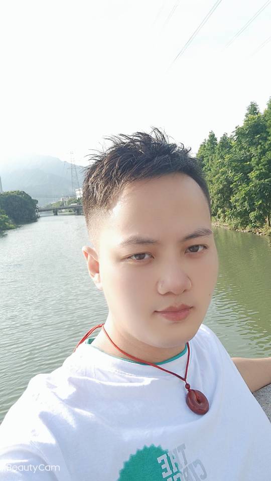 找搭子