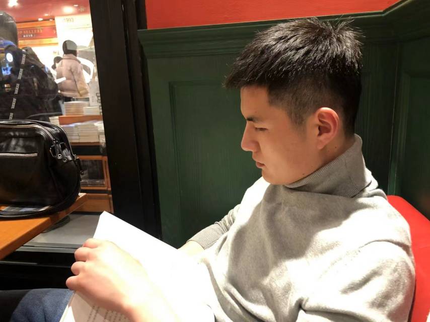 找搭子