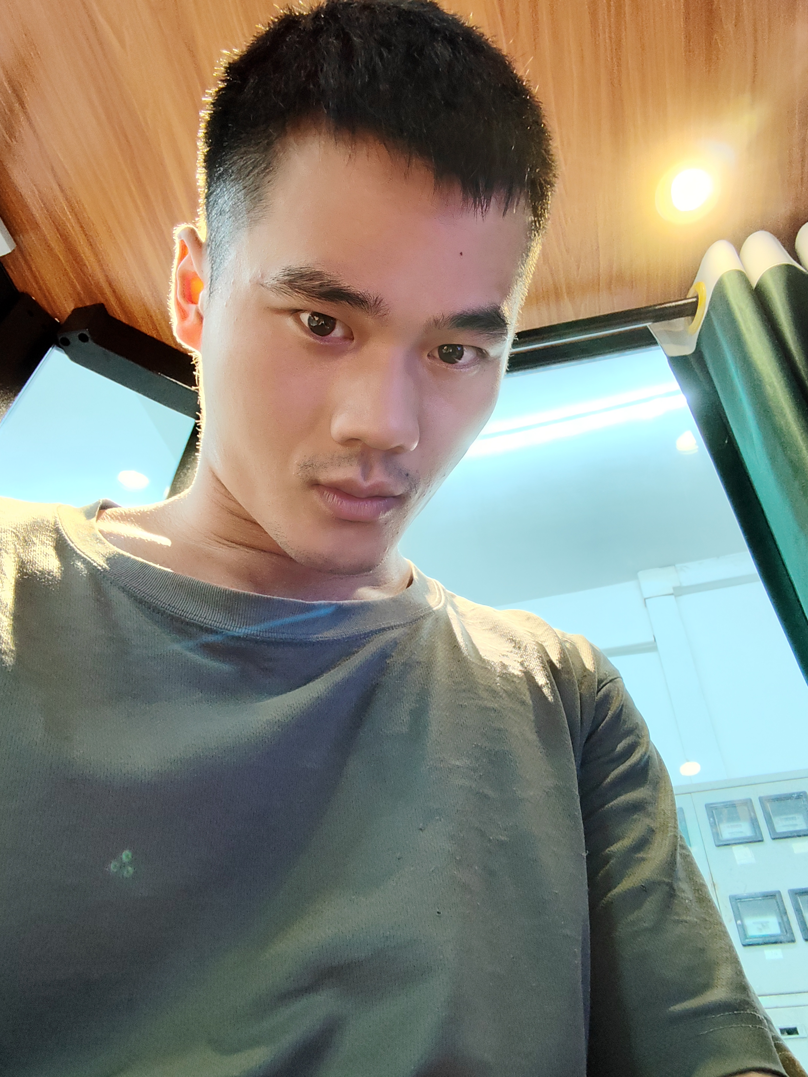 找搭子