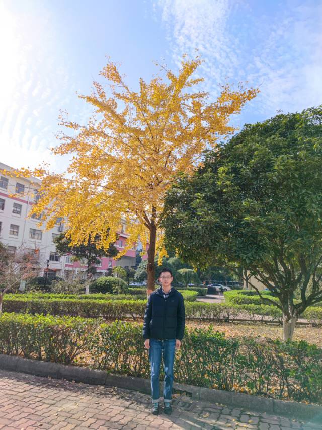 找搭子