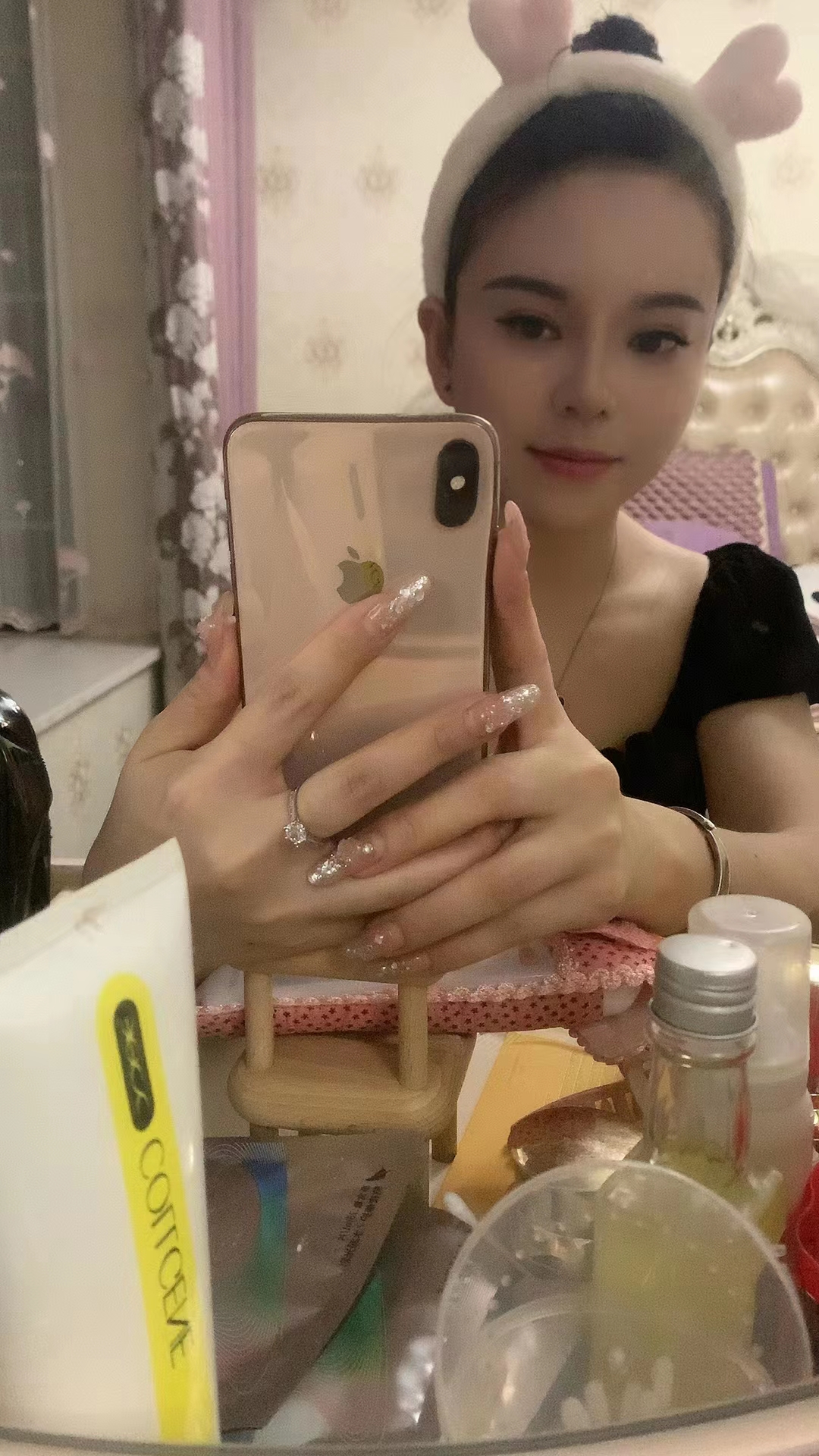 找搭子