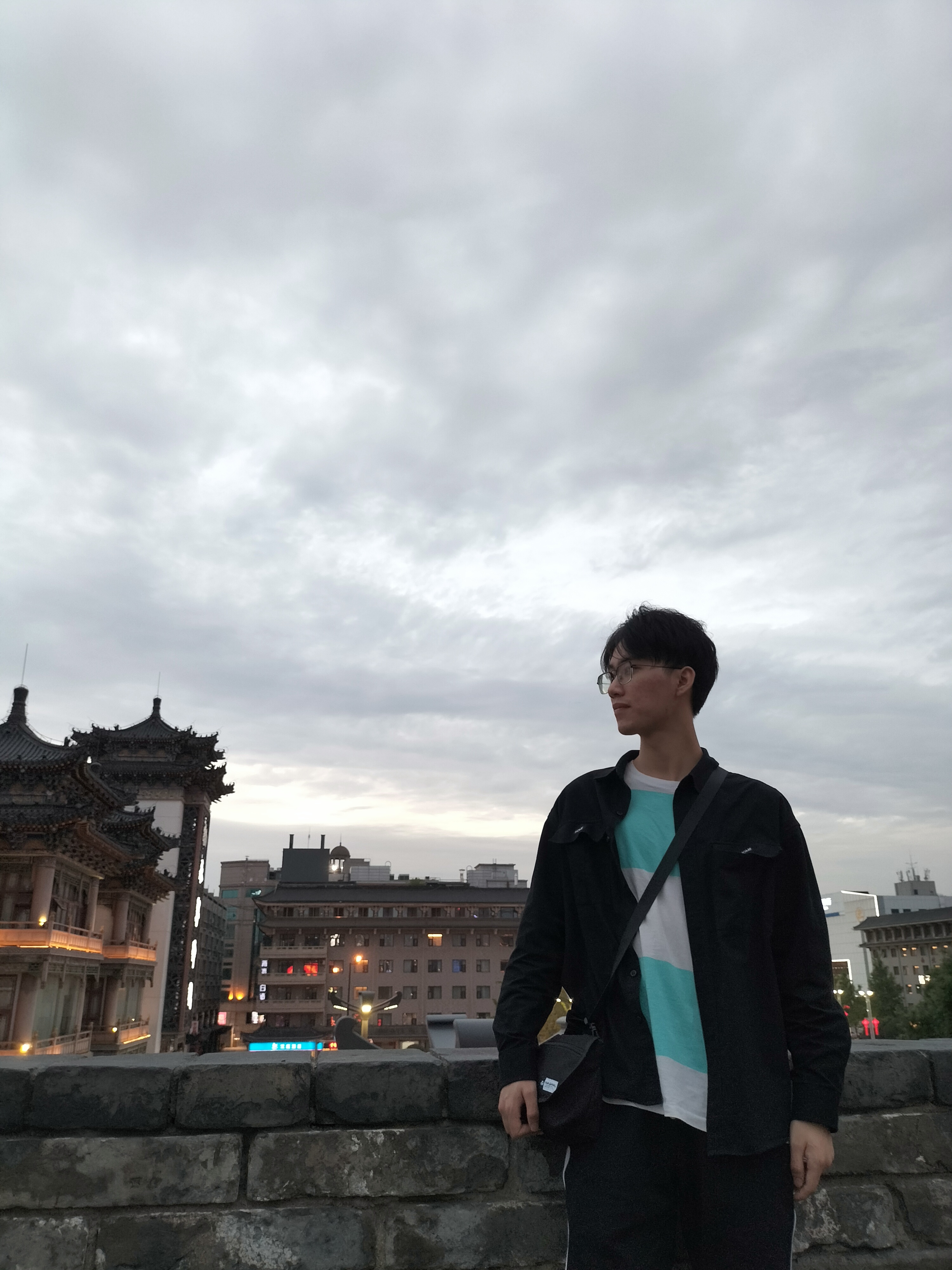 找搭子