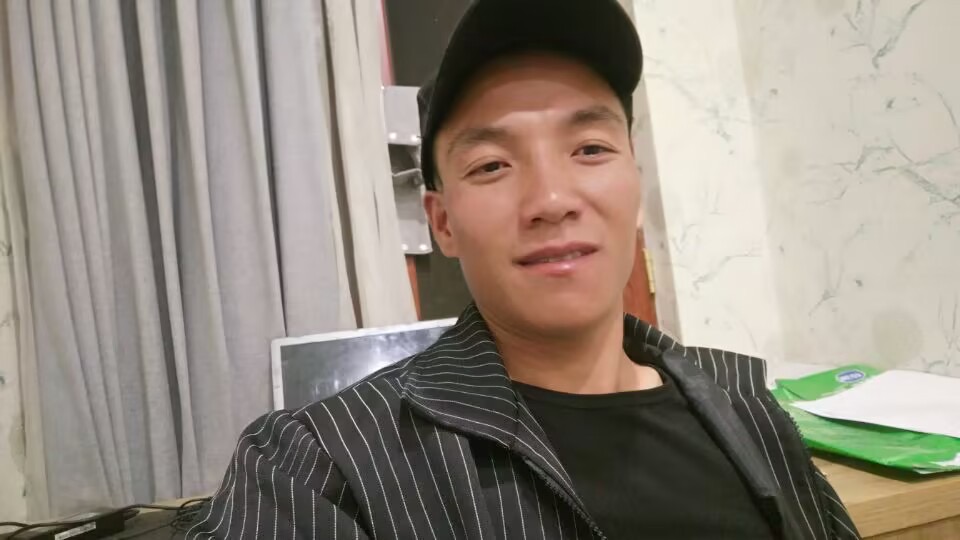 找搭子