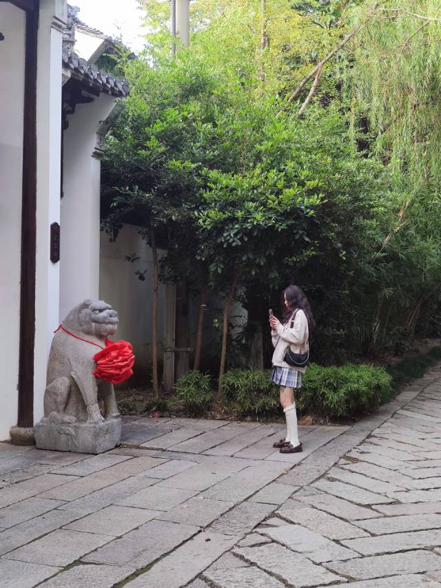 找搭子